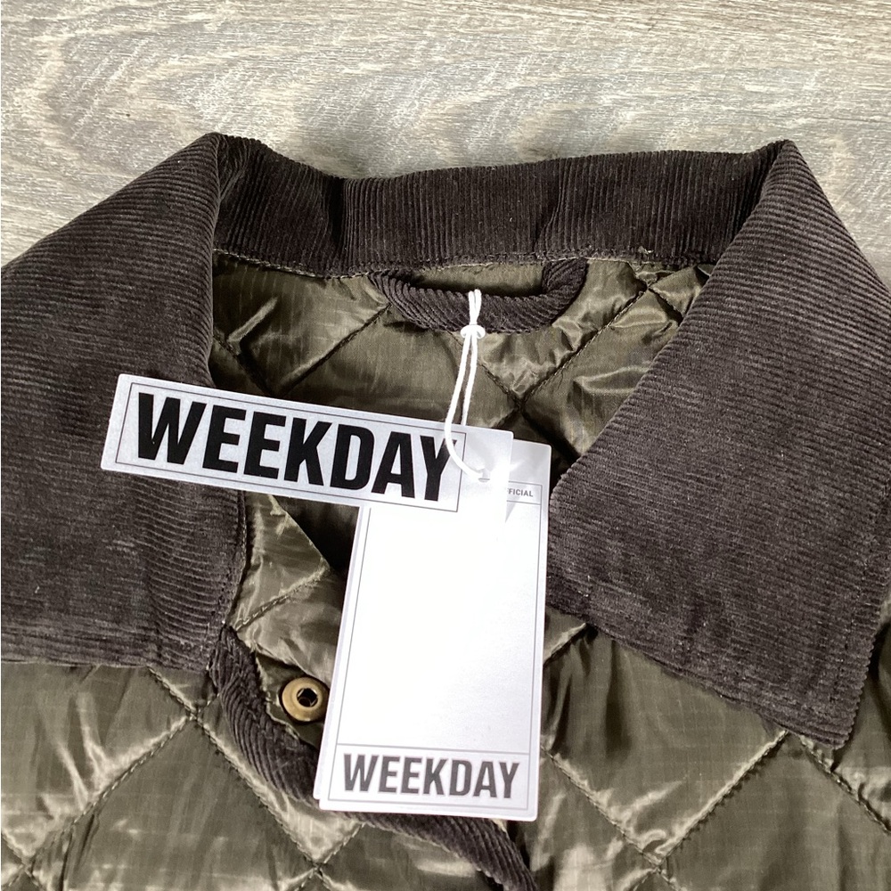 Weekday quilted jacket with contrast collar in dark brown Womens Size L Casual - Picture 3 of 10